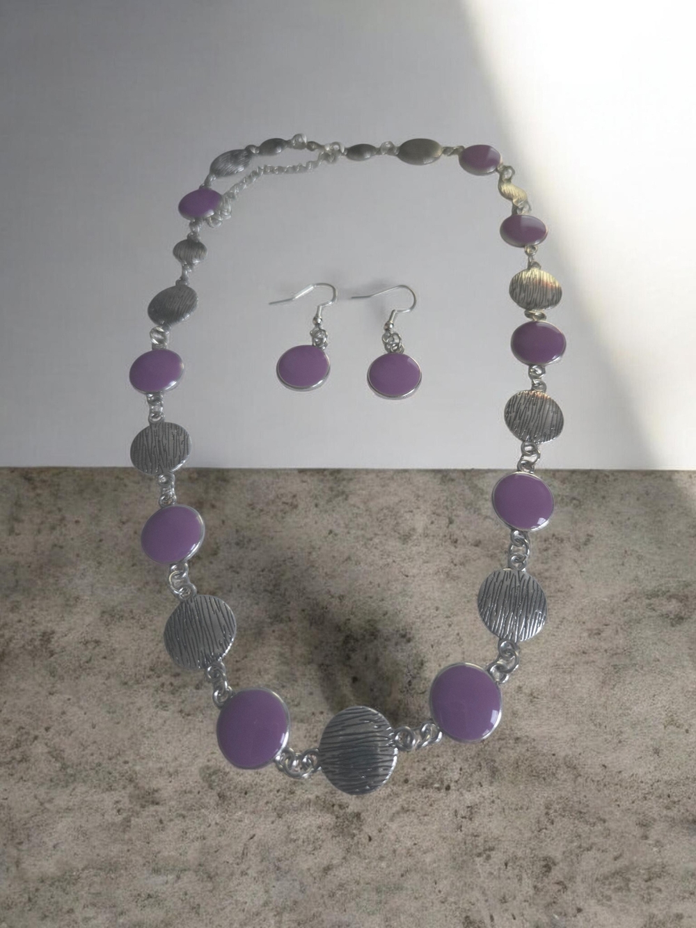 paparazzi Silver-Tone Necklace with Lavender Discs and Matching Earrings